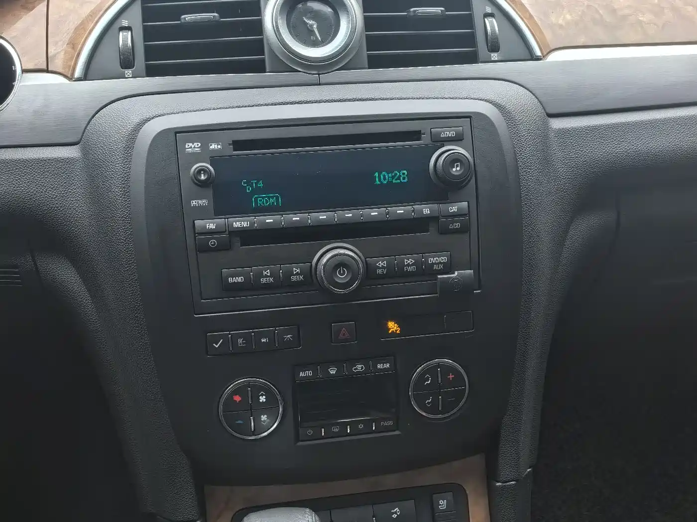 Buick Enclave 2013 3.6L AWD Flagship Edition фото 14