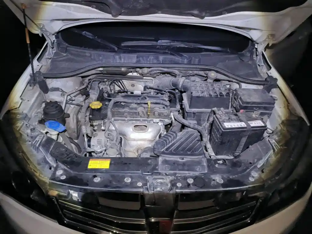 Roewe 350 2015 2015 Model 1.5L Automatic Premium Edition