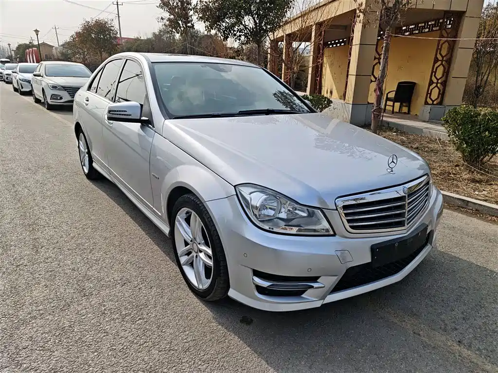 Mercedes-Benz C-Class 2013 C 260 Elegance Grand Edition фото 22