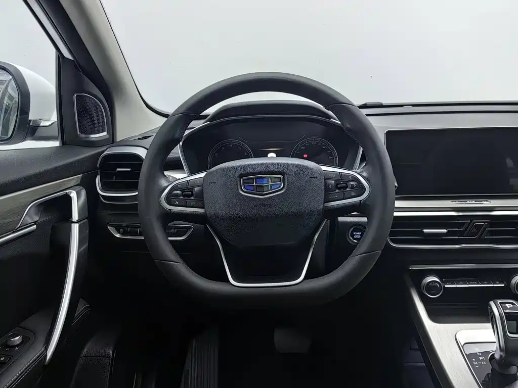 Geely Coolray 2019 2019 260T DCT Knight China V