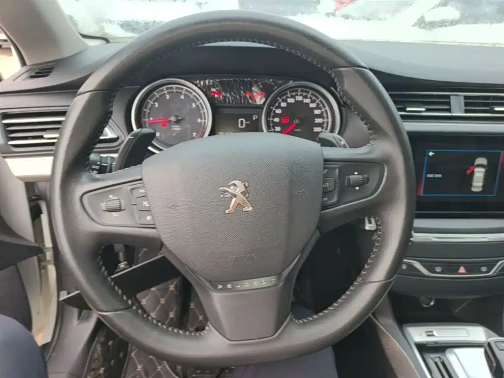 Peugeot 408 2020 230THP 10th Anniversary Premium Edition фото 7