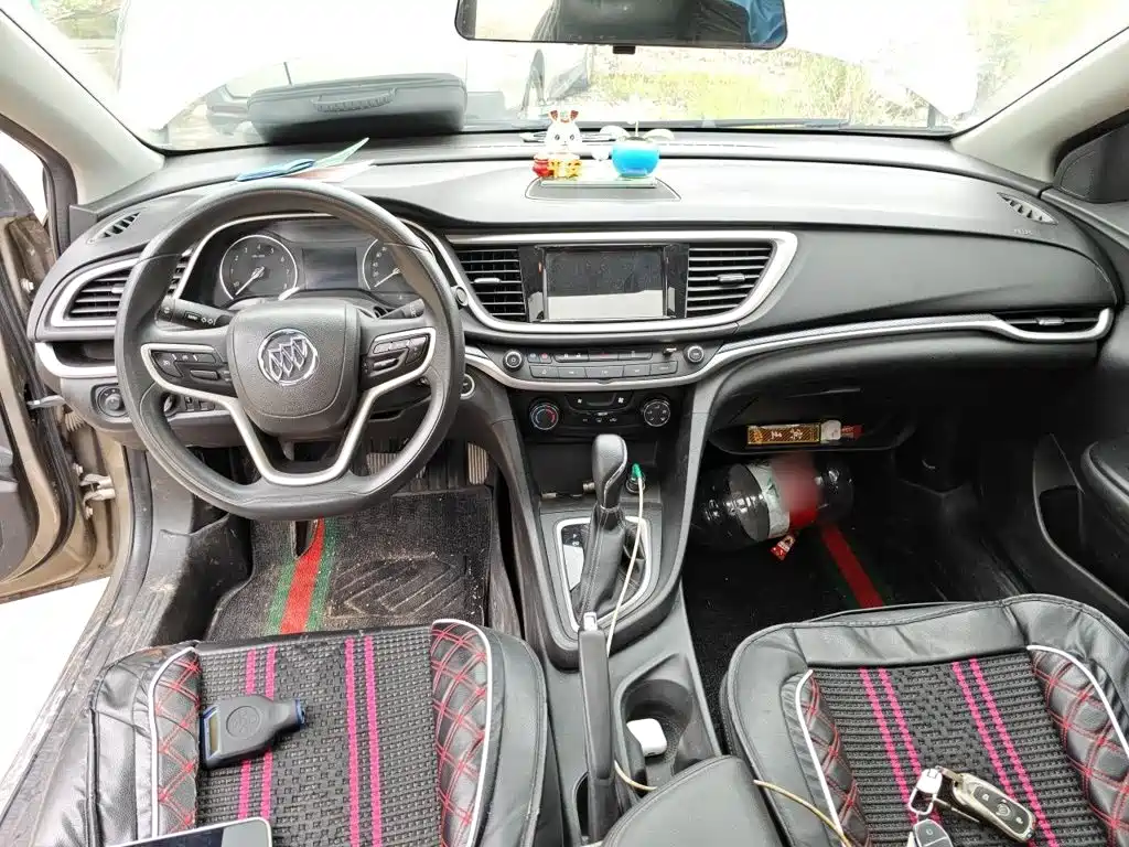 Фото 13 - Buick Excelle