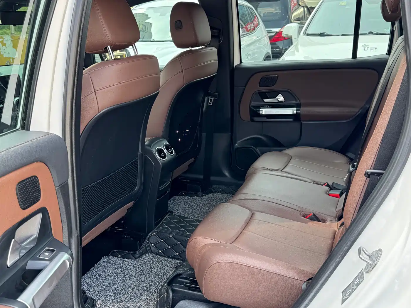 Mercedes-Benz GLB 2020 GLB 200 Dynamic фото 7