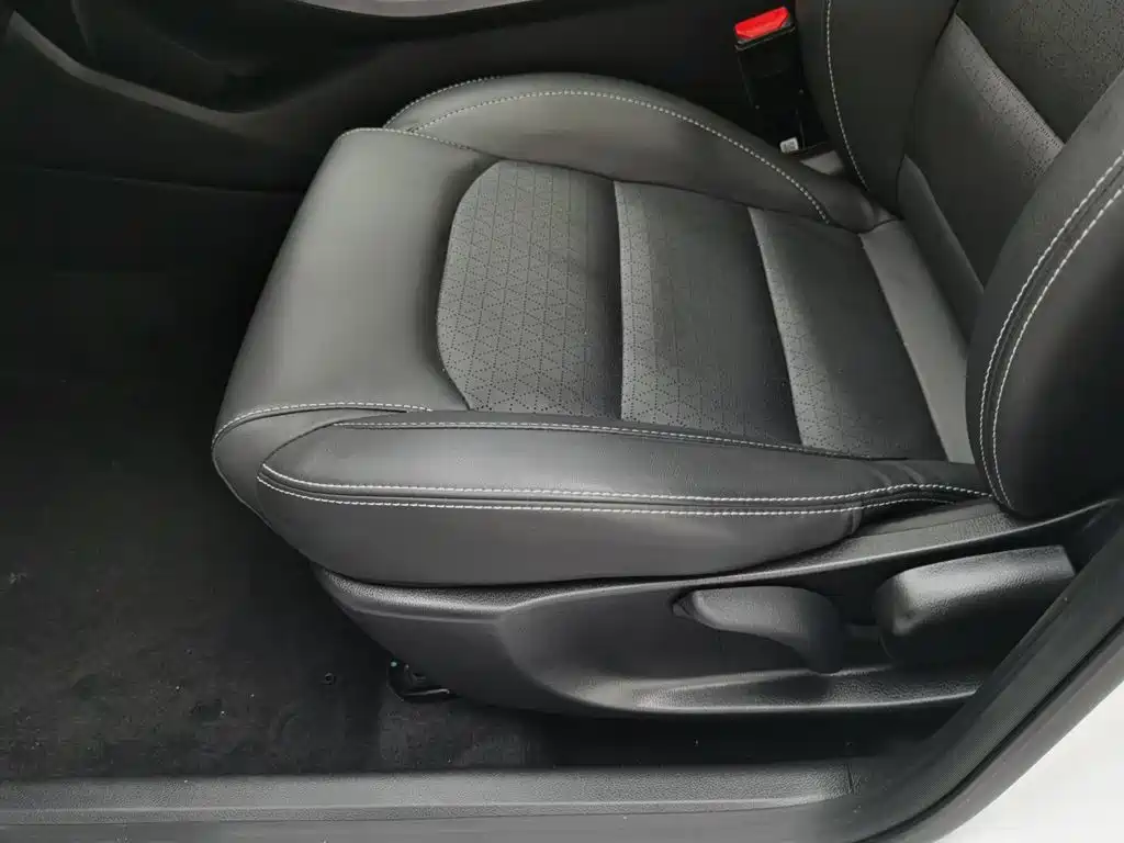 Geely Emgrand, миниатюра 20