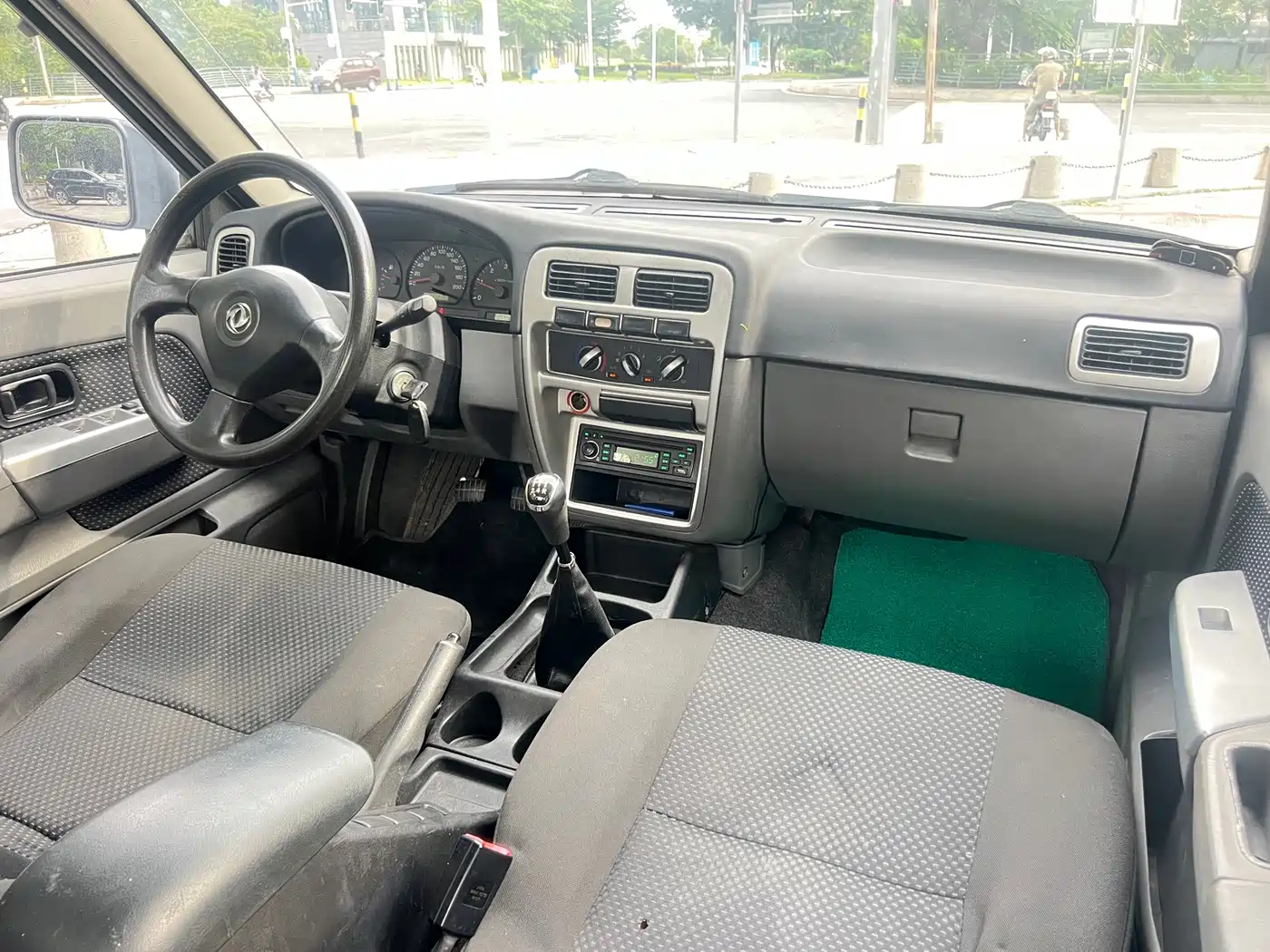 Dongfeng Ruiqi 2015 2013 2.2T Diesel 2WD Standard ZD22TE