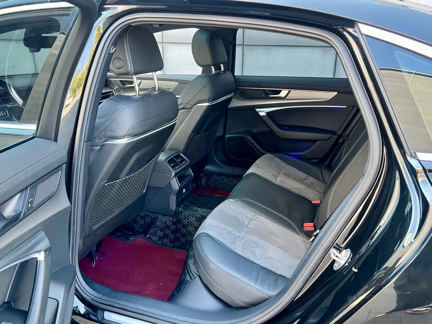 Audi A6L 2020 40 TFSI Luxury Dynamic фото 44
