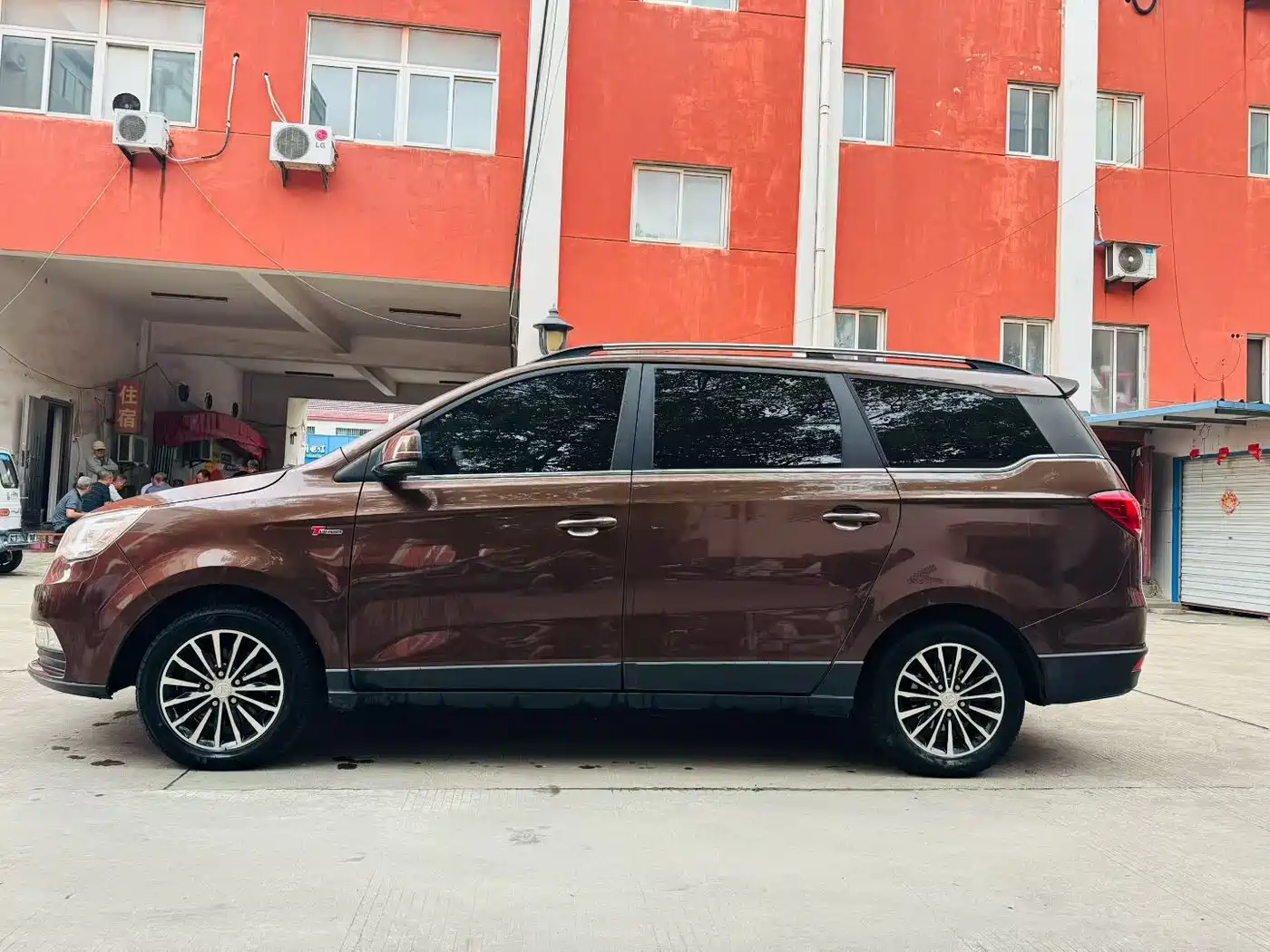 BAIC Weiwang M50F 2017 2017 1.3T Comfort