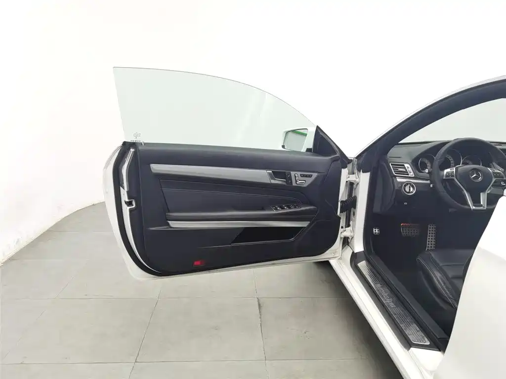 Mercedes-Benz E-Class (Import) 2016 E 200 Coupe Agile Edition фото 8