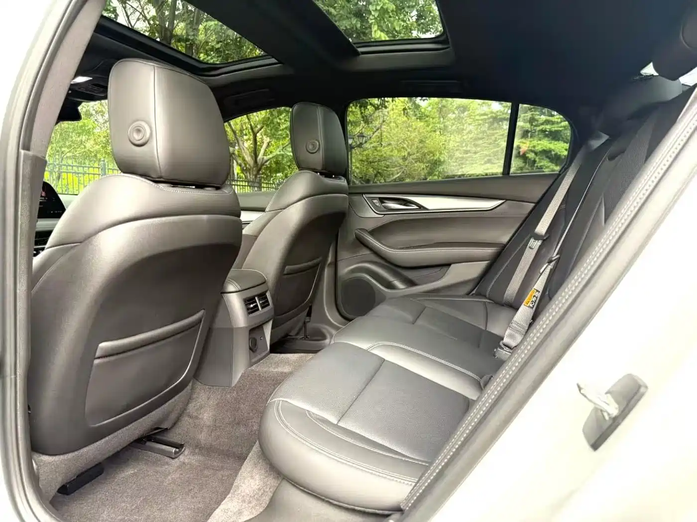 Cadillac CT5 2024 28T Luxury Model фото 15