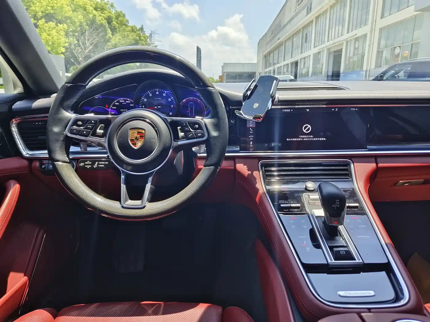 Porsche Panamera 2019 Panamera 4 Executive Long Wheelbase 2.9T фото 9