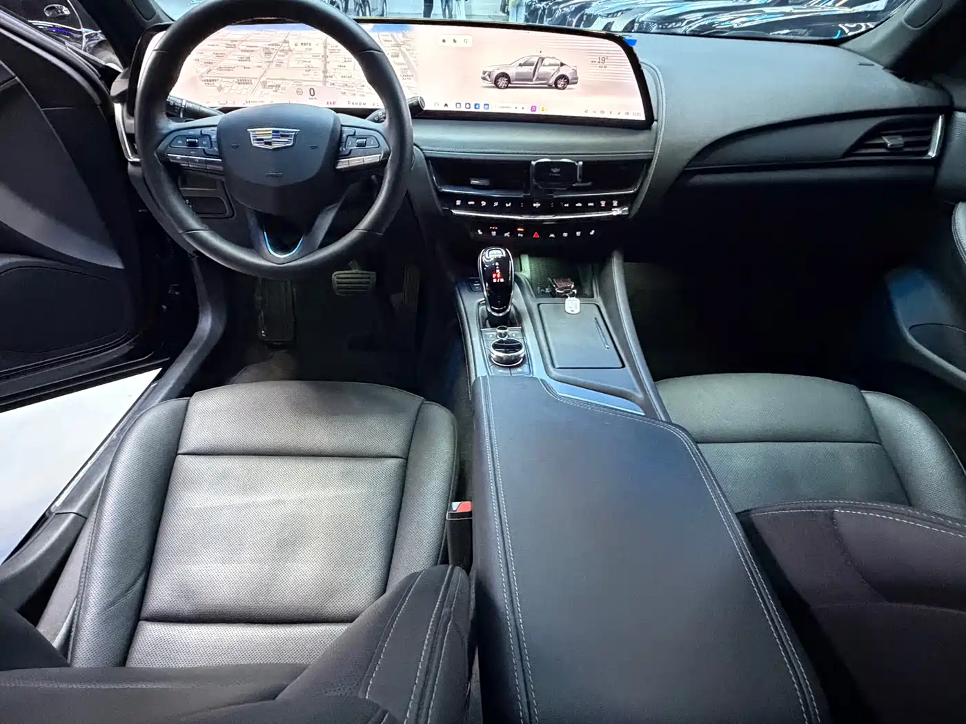 Cadillac CT5 2024 28T Luxury Model Pro фото 11