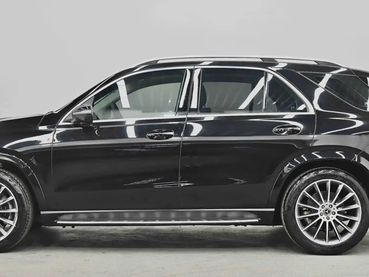 Mercedes-Benz GLE 2024 GLE 450 4MATIC Luxury фото 27