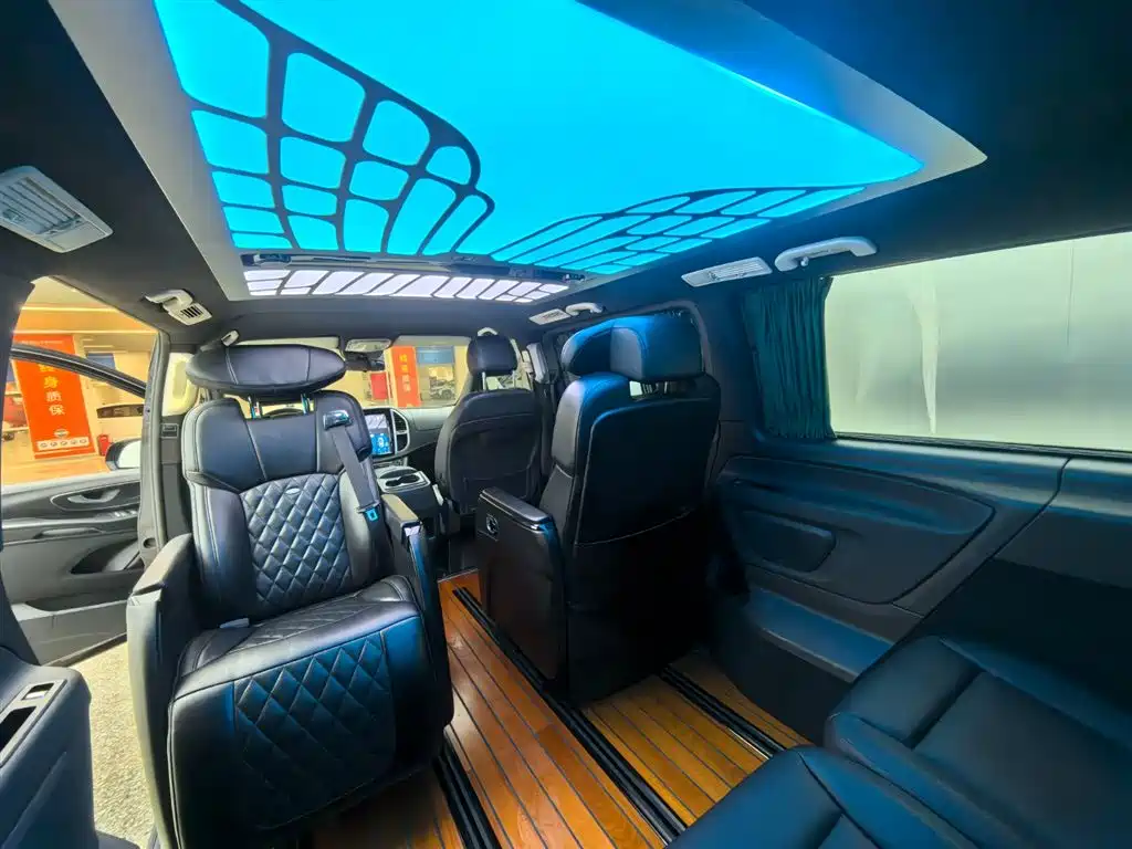 Mercedes-Benz Vito 2020 2.0T Business Edition (7-seater) фото 15