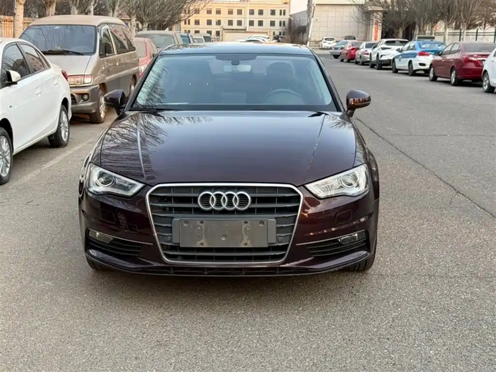 Audi A3 2014 Limousine 35 TFSI Auto Trend фото 2