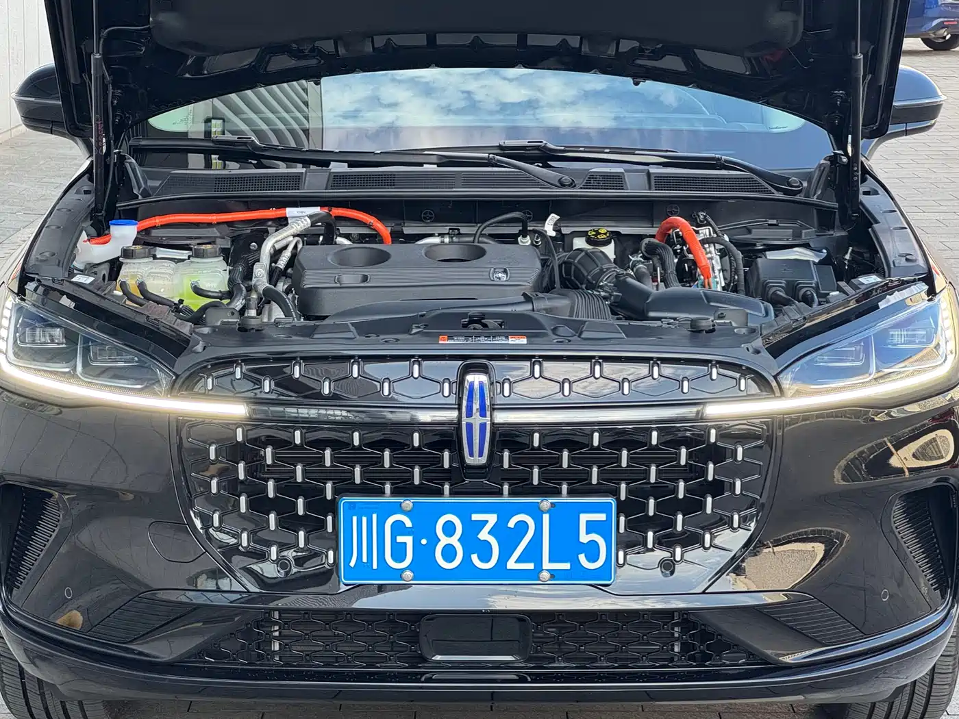 Lincoln Adventurer 2025 2024 1.5T FWD Elegance Hybrid