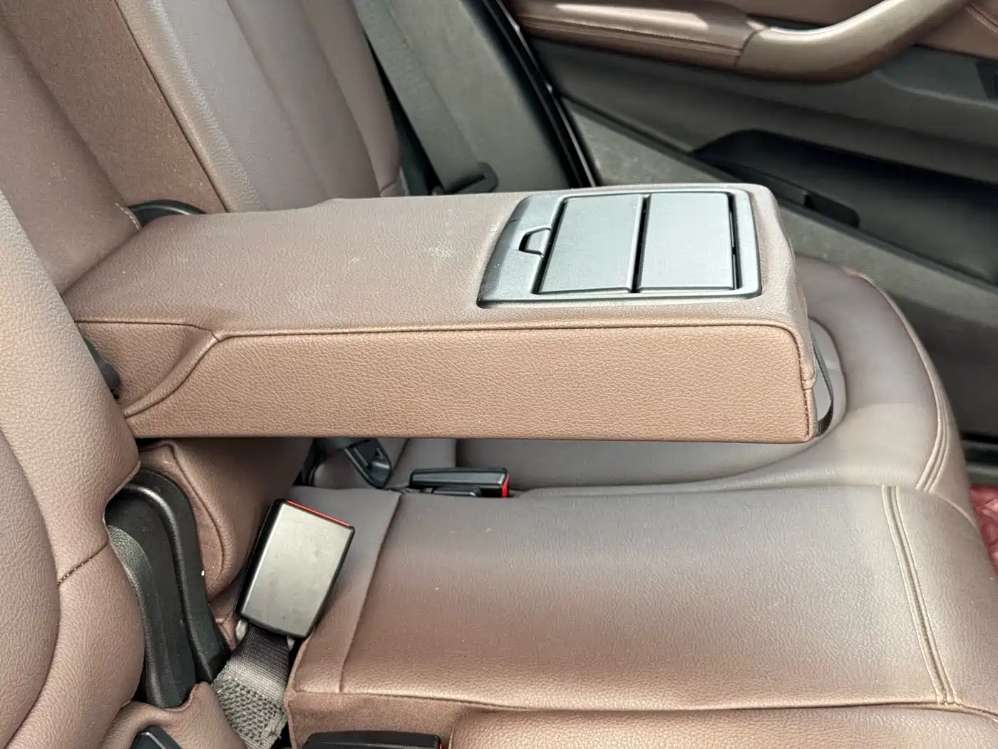 BMW X1 2020 sDrive25Li Leading Model фото 25