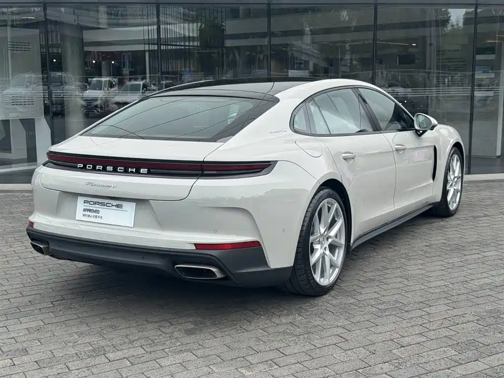 Porsche Panamera 2024 Panamera Executive Long Wheelbase 2.9T фото 3