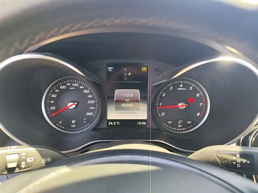 Mercedes-Benz GLC 2018 Facelift GLC 260 4MATIC Dynamic фото 12