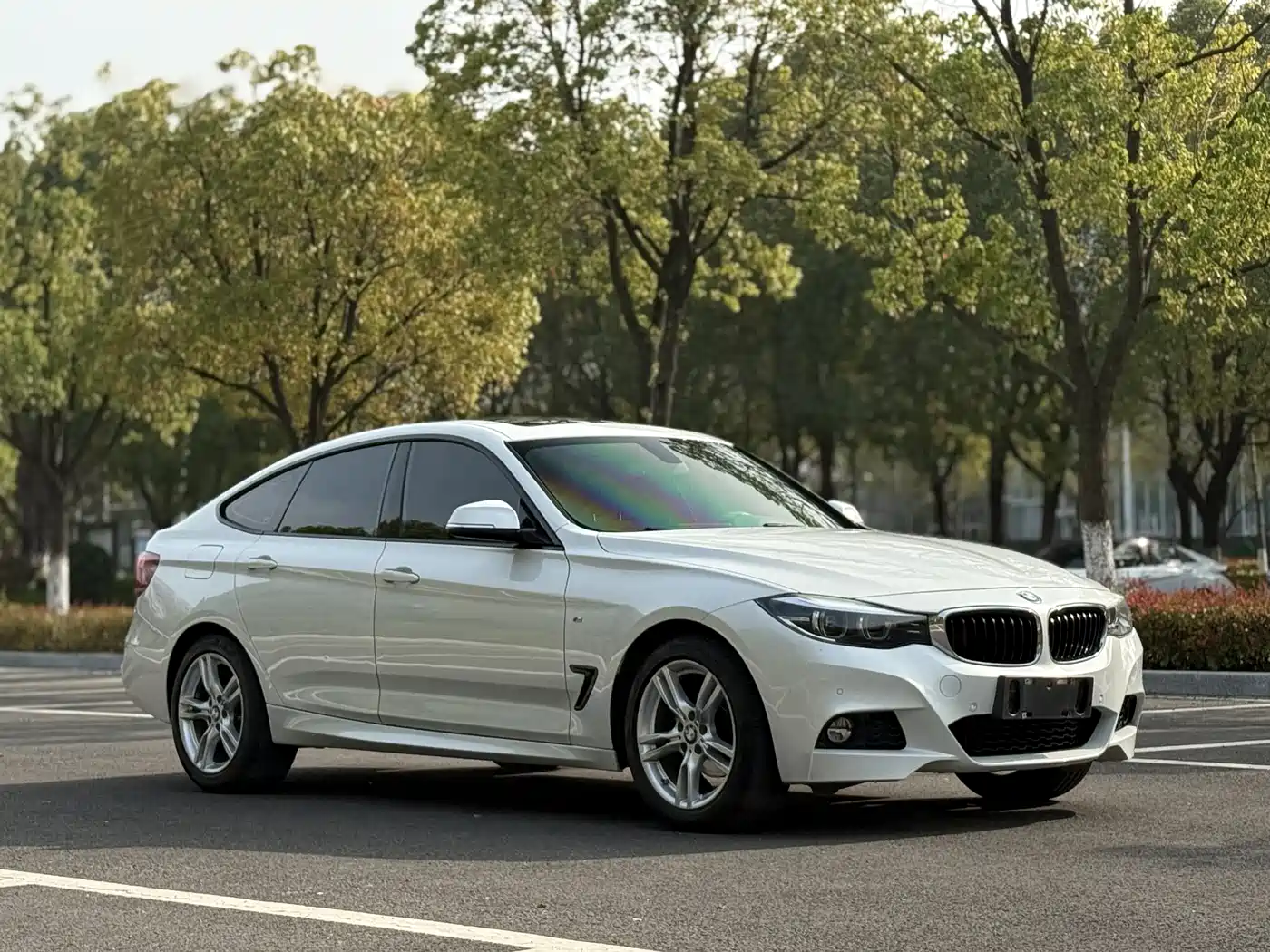 BMW 3 Series GT 2019 320i M Sport Model фото 3