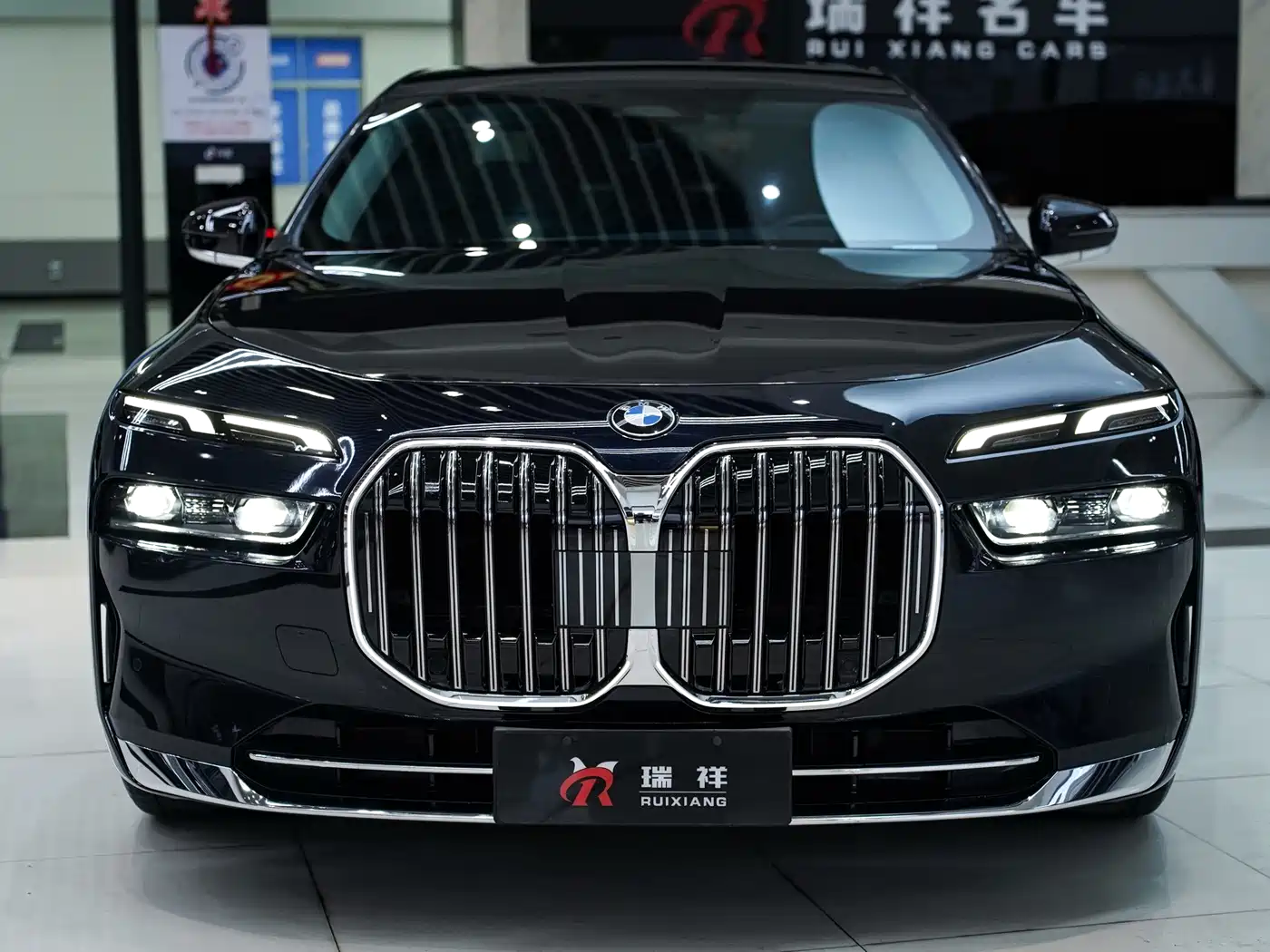BMW 7 Series 2025 2023 Model 735Li Luxury Package