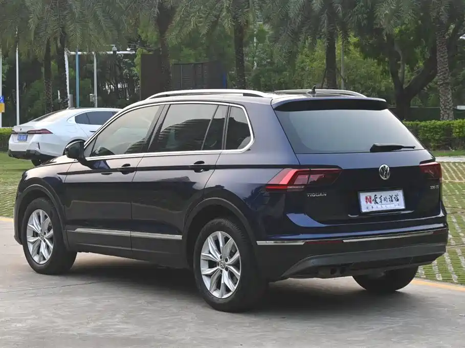 Volkswagen Tiguan 2018 330TSI 4WD Innovation Edition фото 3