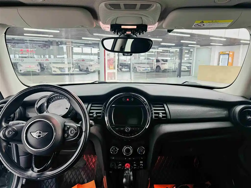 MINI 2016 1.5T COOPER фото 19