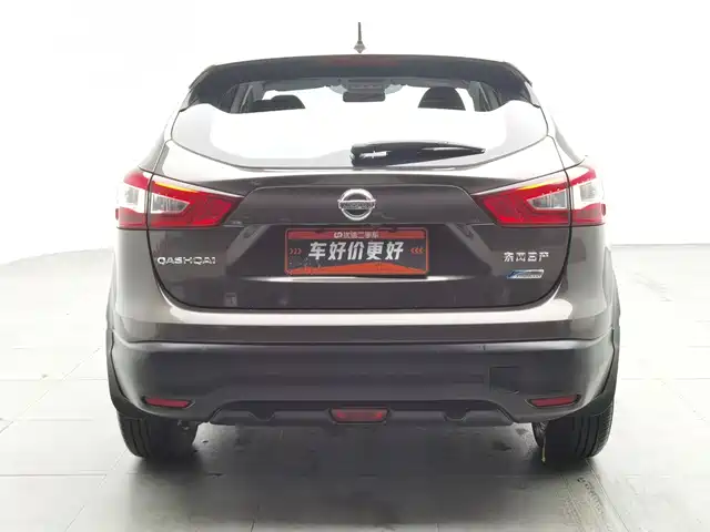 Nissan Qashqai 2016 2.0L CVT Elite Edition — фото 4