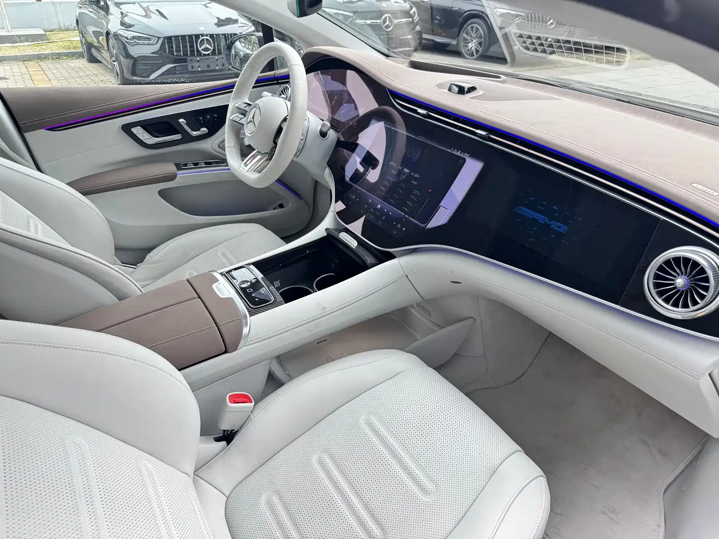 MERCEDES-BENZ EQS AMG