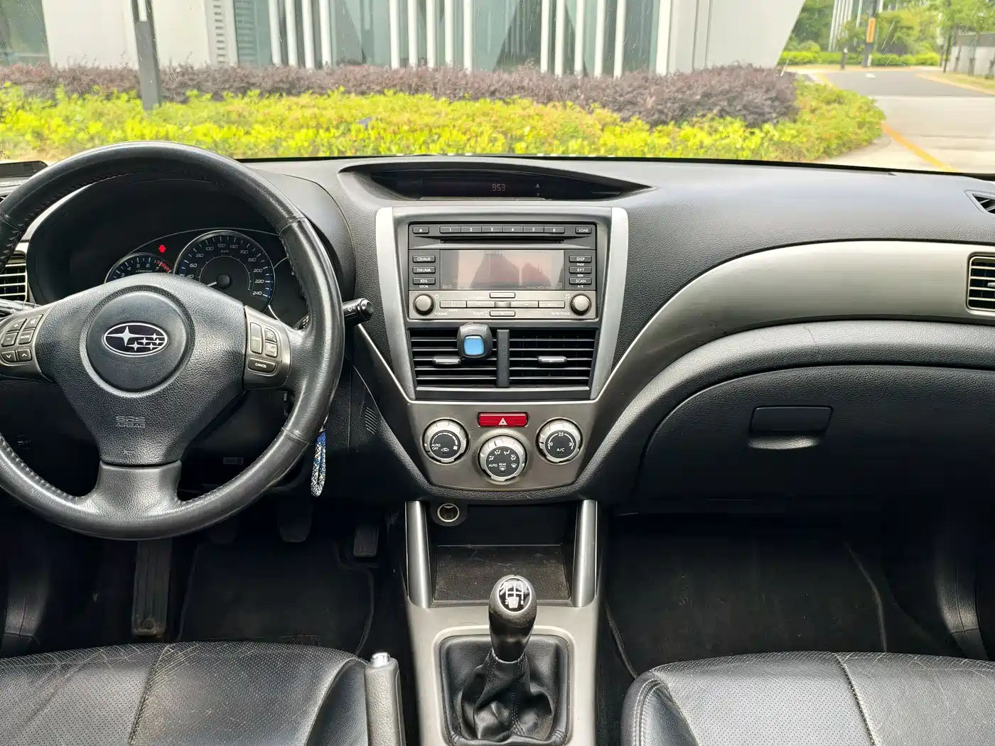Subaru Forester 2010 2.0XS Manual Luxury Edition фото 21