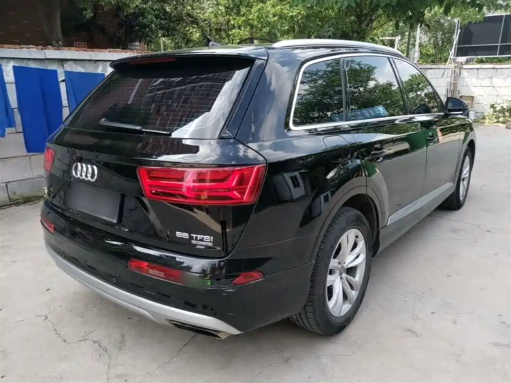 Audi Q7 2019 55 TFSI Technology фото 7
