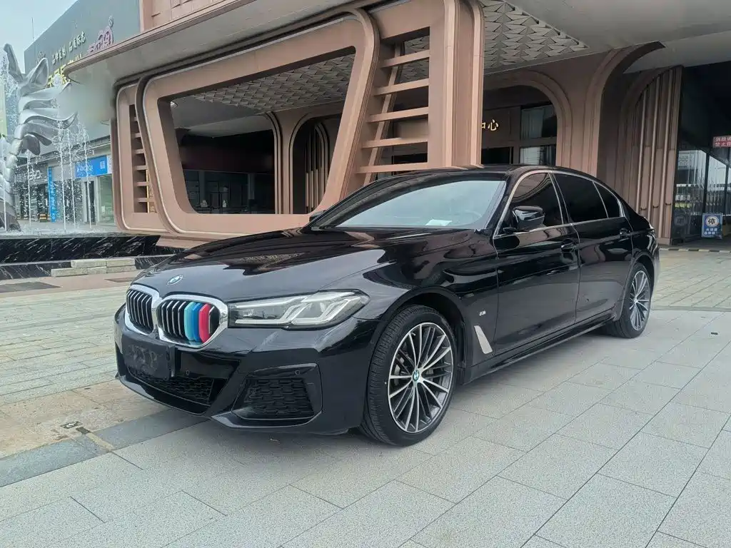  BMW BMW 5 Series 2022 Model Second Facelift 530Li Leading M Sport Package