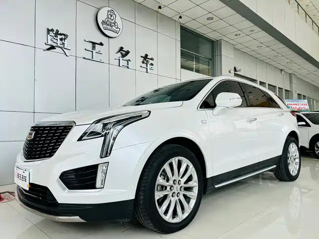 CADILLAC XT5