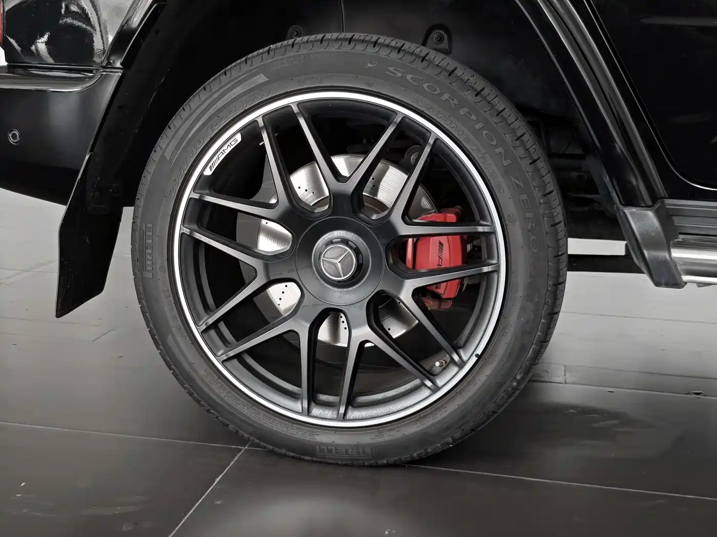 Mercedes-Benz G-Class AMG 2022 AMG G 63 фото 8
