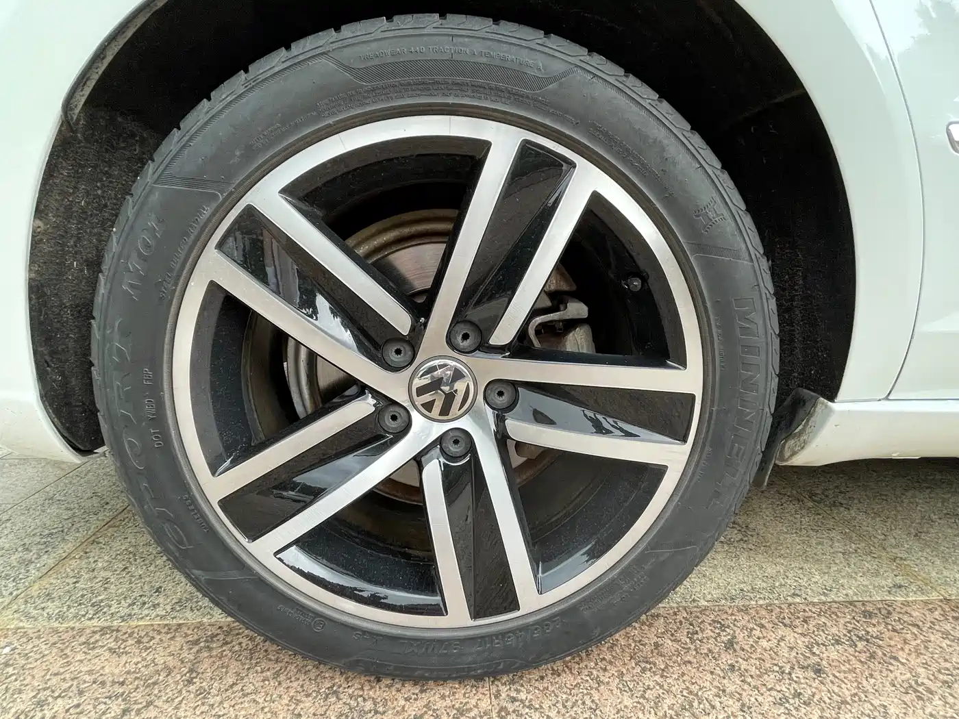 Volkswagen FAW-Volkswagen CC 2016 Model 1.8TSI Premium фото 20