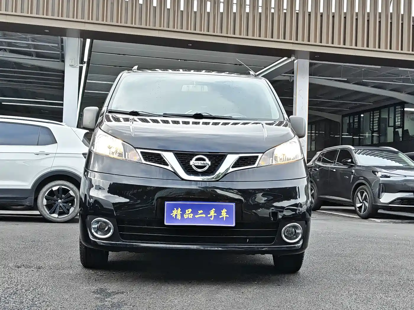 Nissan NV200 2014 2014 1.6L CVT Luxury (China IV)
