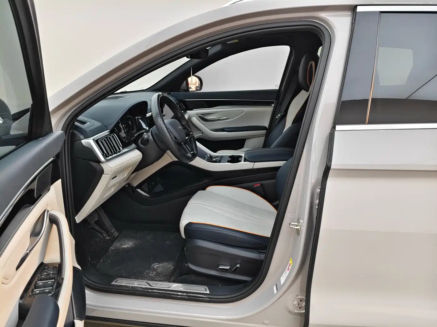 BYD Song PLUS PHEV 2025 DM-i 112KM Premium фото 4
