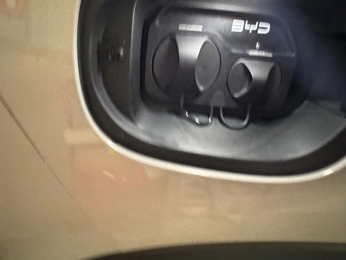 BYD Song PLUS PHEV 2025 DM-i 112KM Premium фото 16