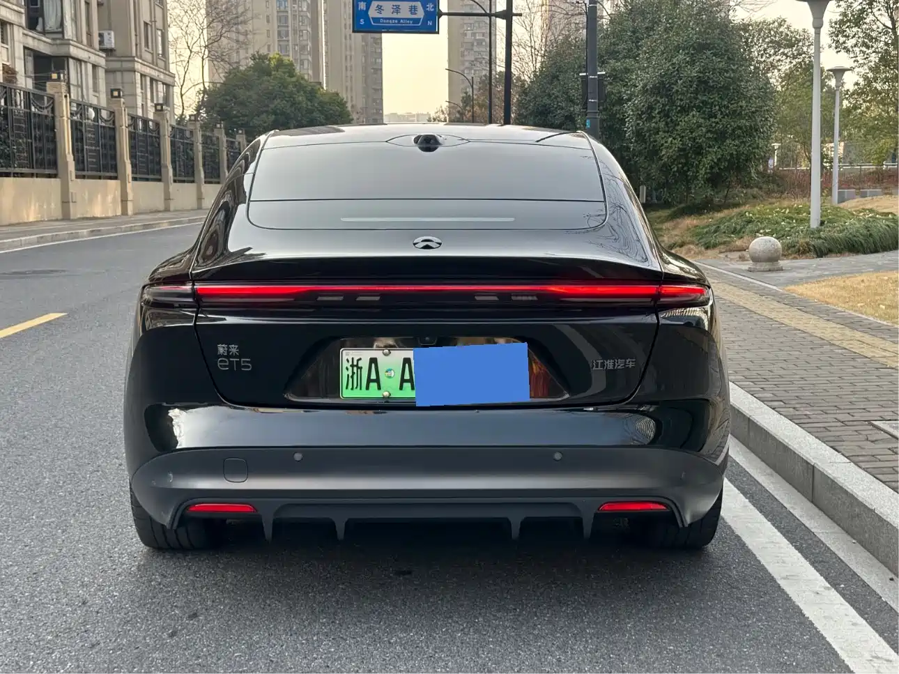 Фото 9 - NIO ET5