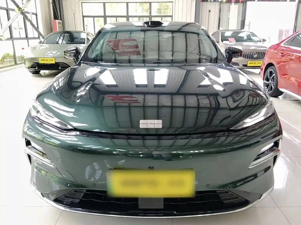 Geely Galaxy Galaxy Xingyao 8 2025 130km EM-P Starship Edition фото 3