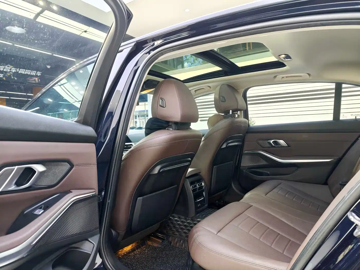 BMW 3 Series 2021 Facelift 325Li M Sport Package фото 6