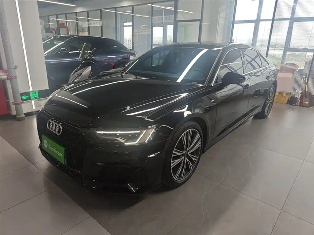 Audi A6L 2024 45 TFSI Premium Dynamic фото 2