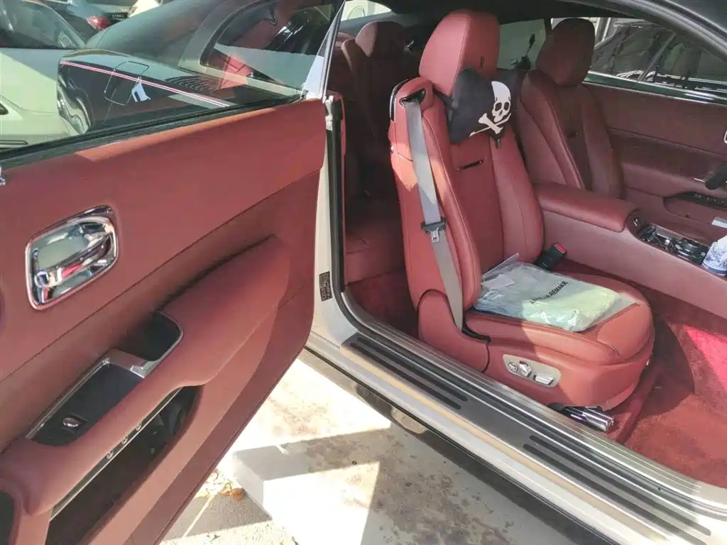 Rolls-Royce Wraith 2015 2013 6.6T Standard