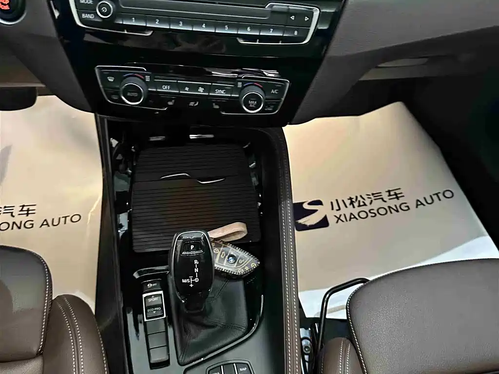 BMW X1 2020 sDrive20Li Premium Edition фото 9