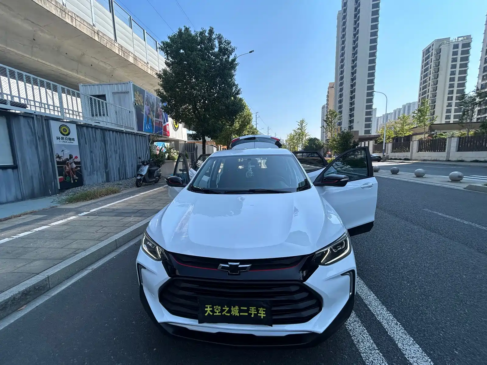 Фото 13 - Chevrolet Trax