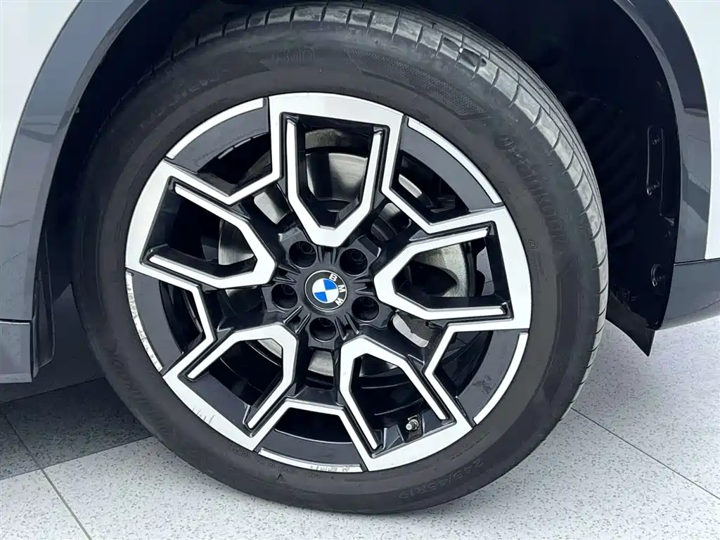 BMW X1 2023 sDrive25Li M Sport Package фото 8