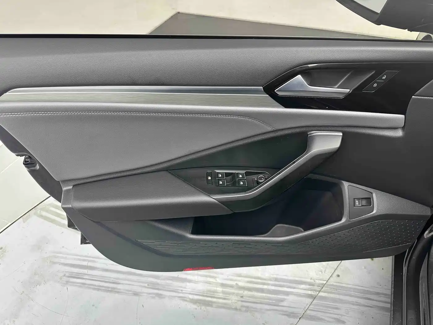 Volkswagen Sagitar 2021 200TSI DSG Comfort Smart Edition фото 10
