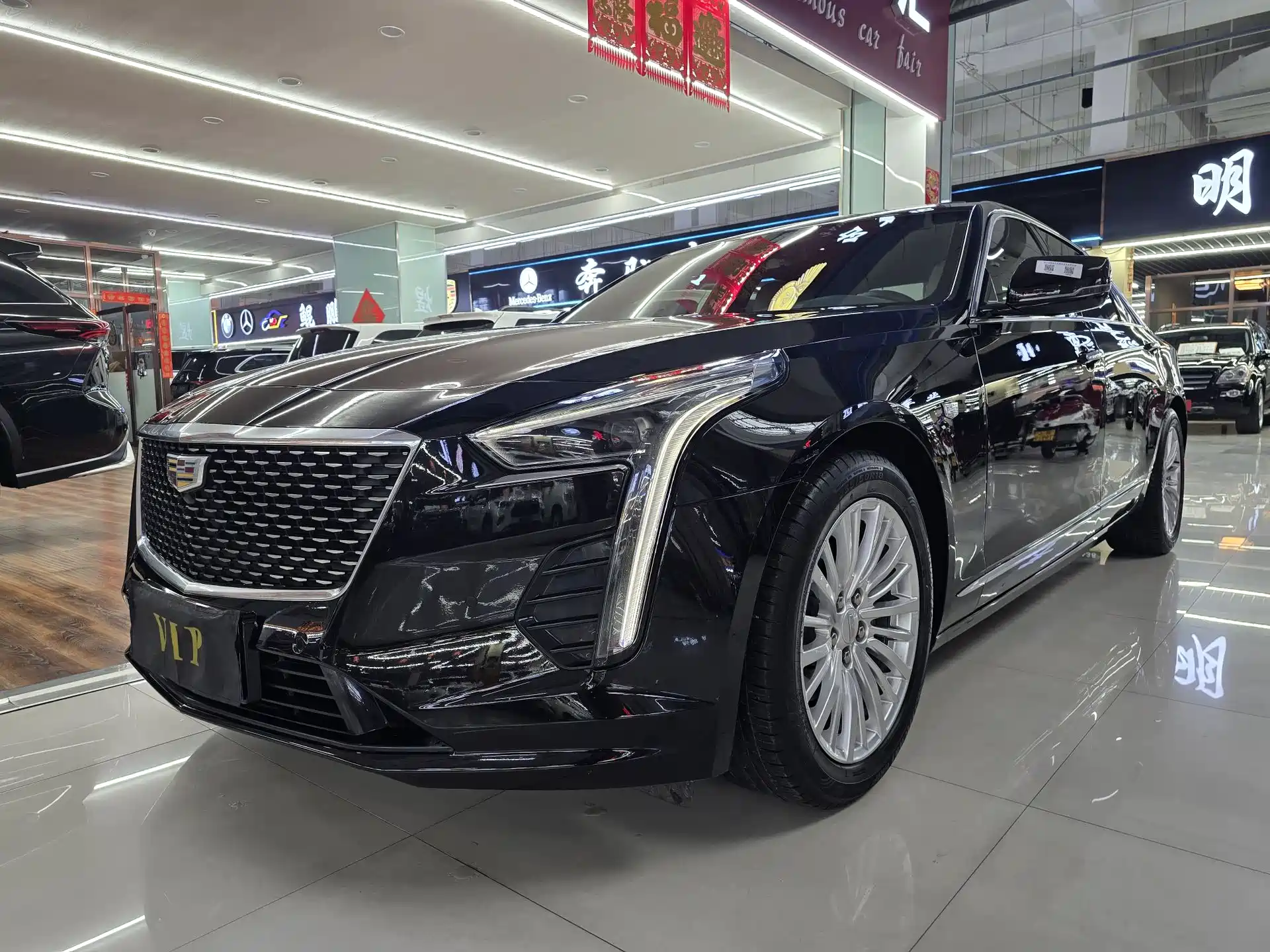 Фото 1 - Cadillac CT6