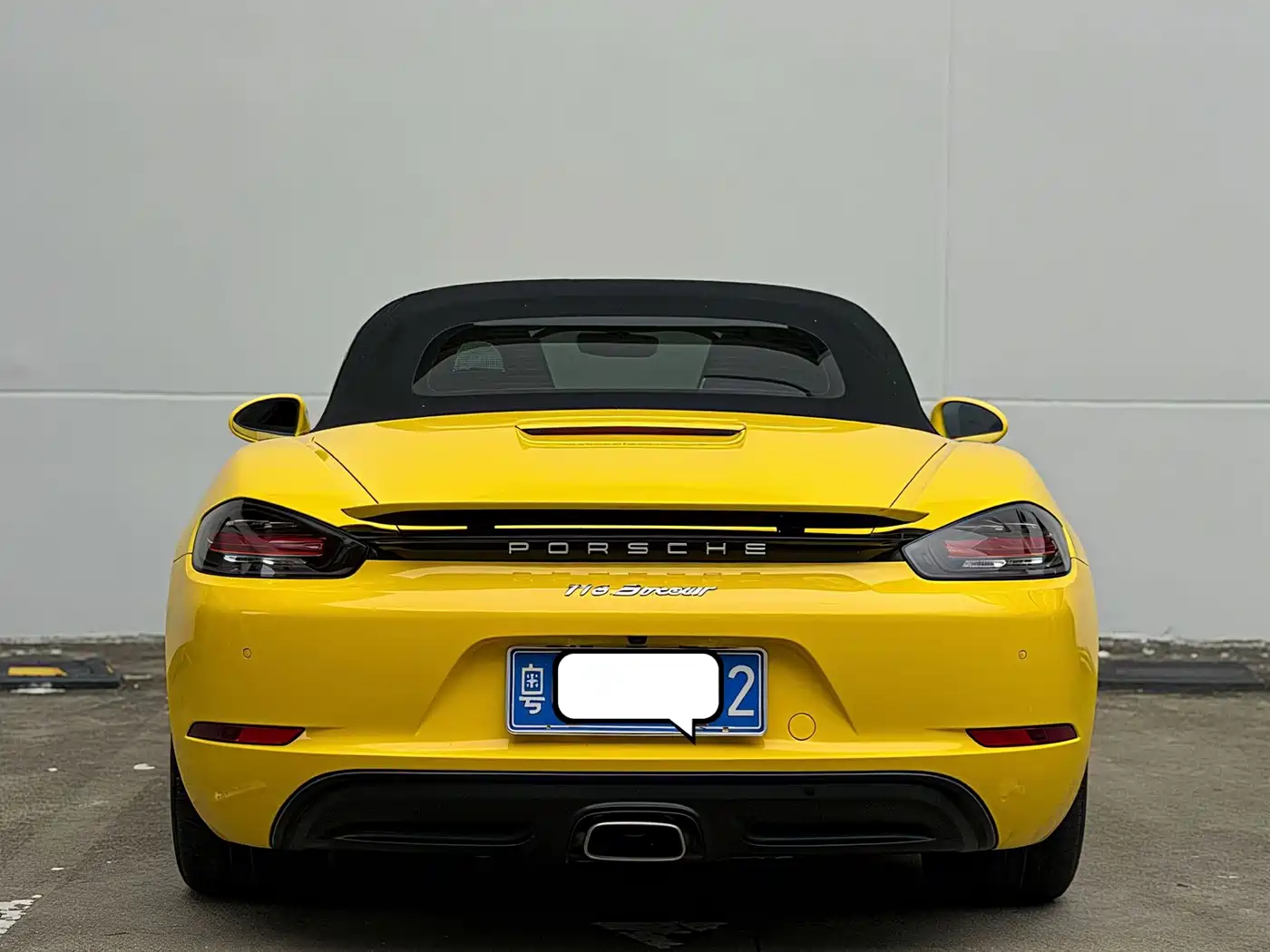 Porsche 718 2022 Boxster T 2.0T фото 18