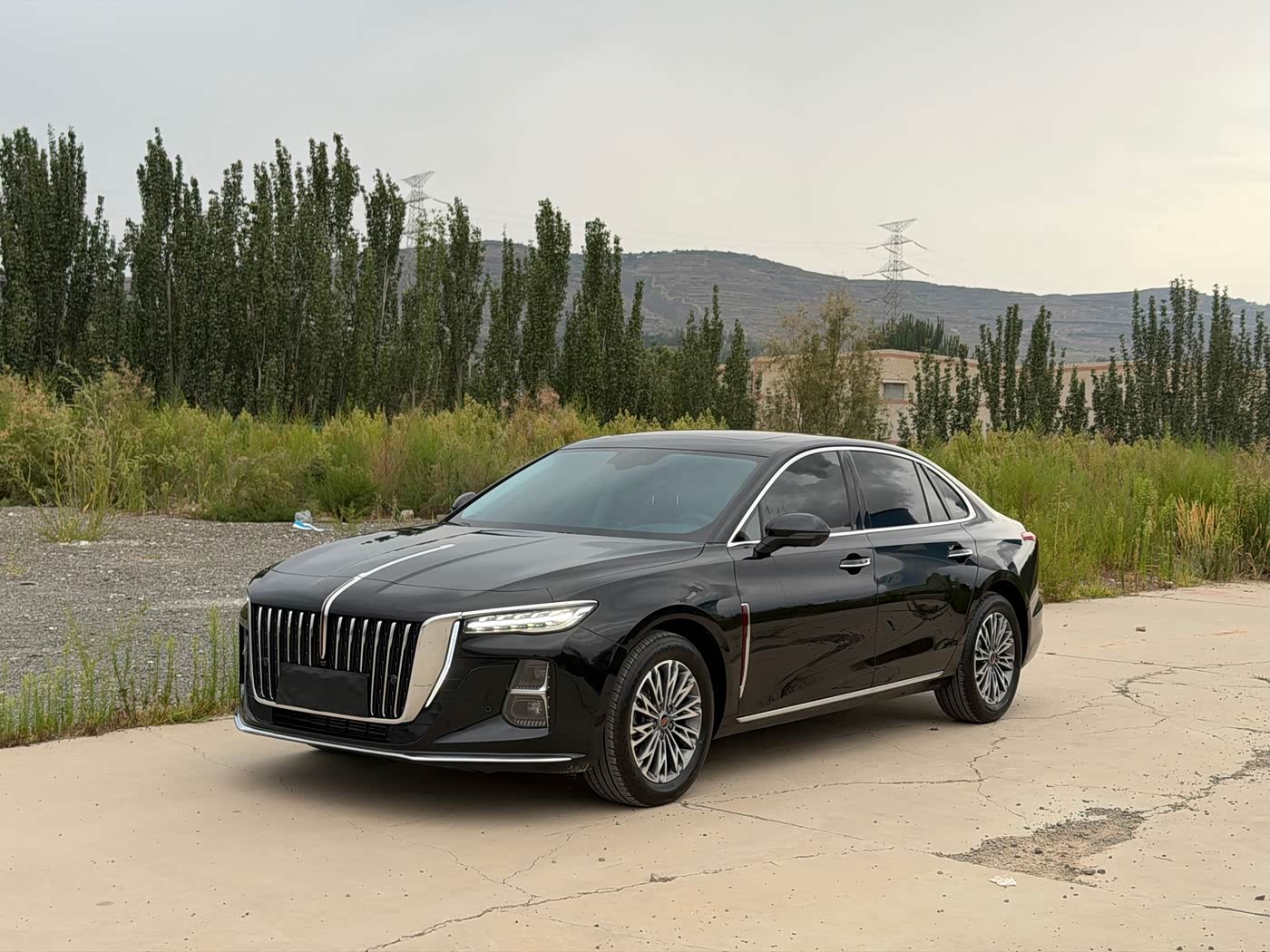 Hongqi H5