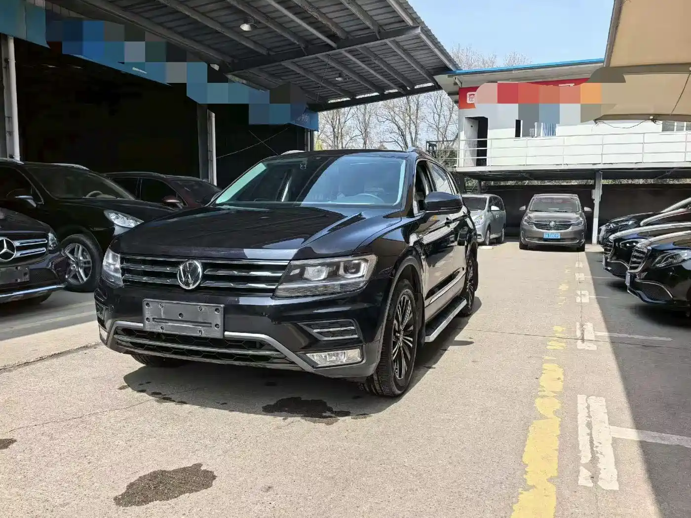 VOLKSWAGEN TIGUAN L